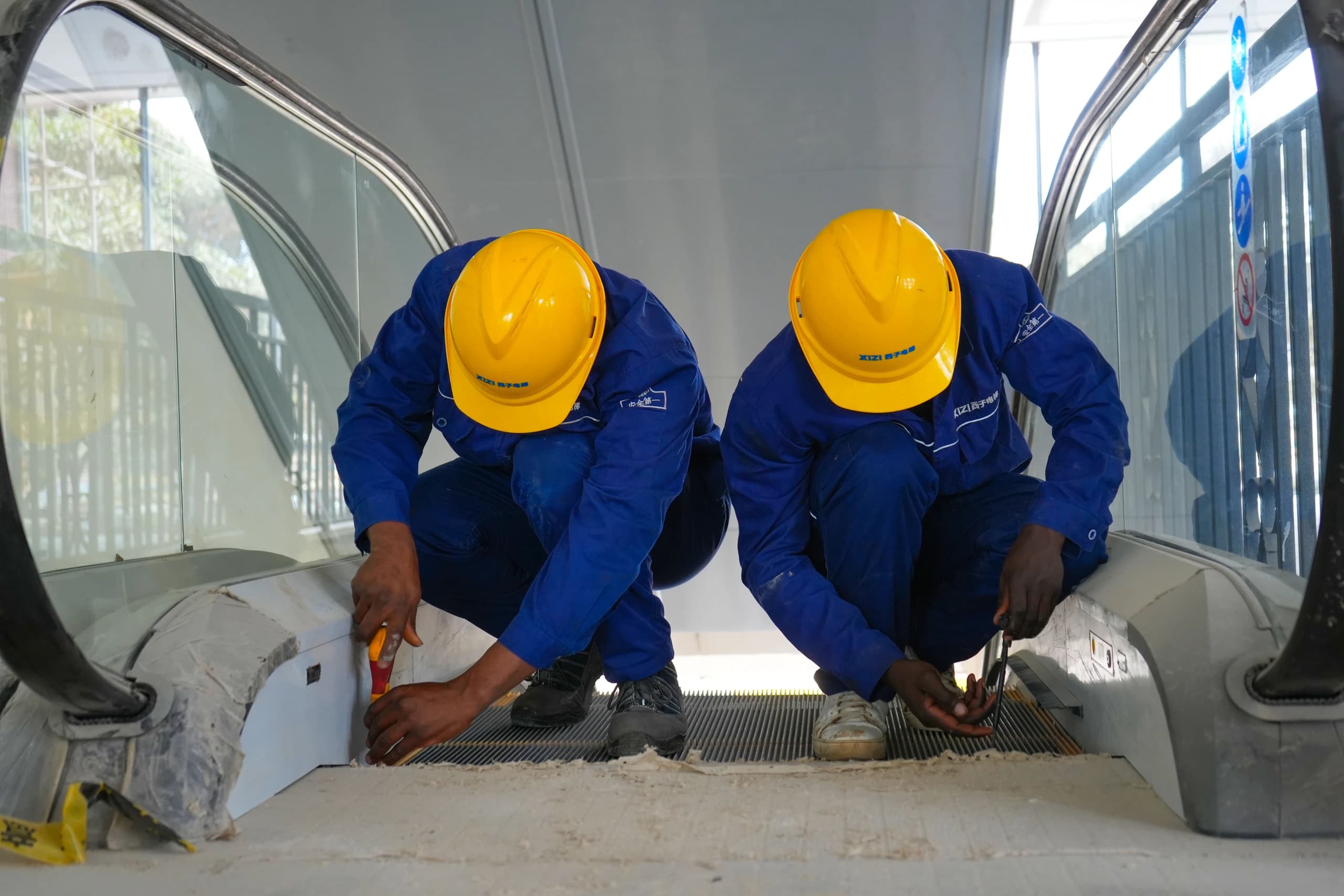Supply elevator engineering